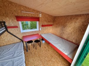 Le Sans Souci campsite – hiker’s cabin